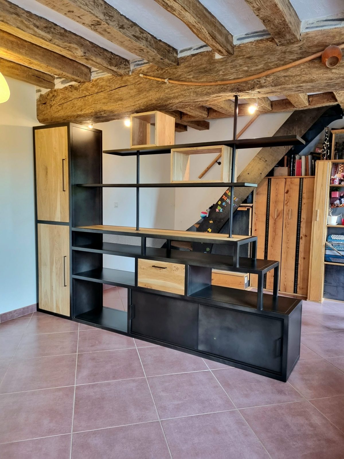 BIBLIOTHÈQUE SUR MESURE